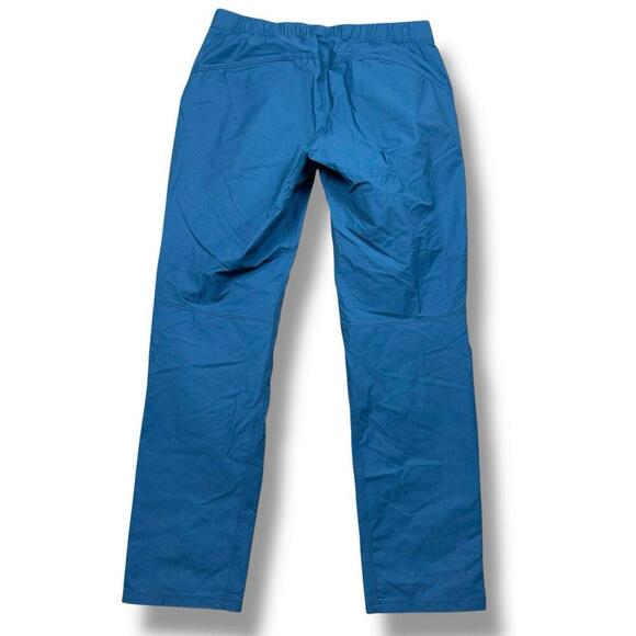 New Arc’teryx Konseal Pant Women’s Sz 10 Serene Green Outdoor Hiking Zip Pockets - Picture 6 of 15